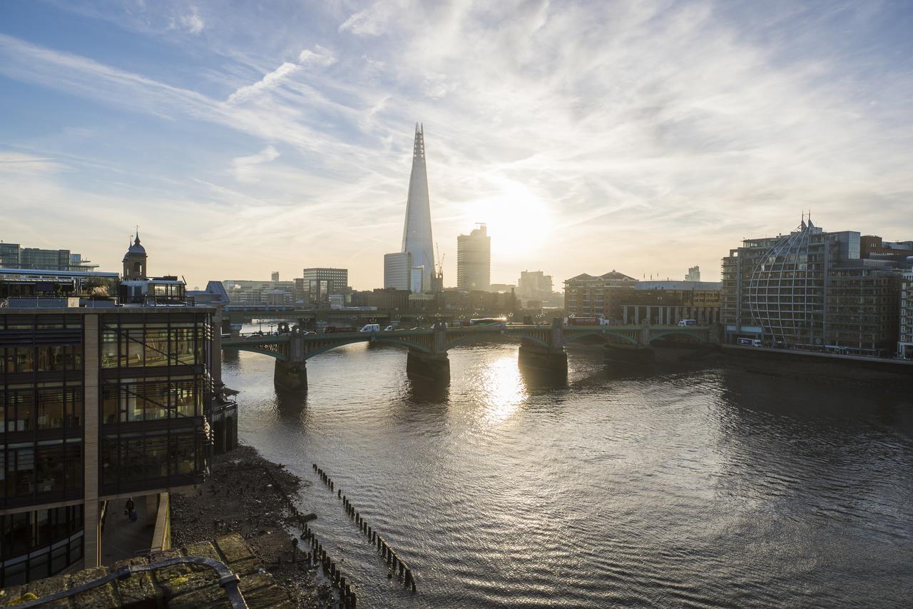 Апартаменты Sublime Flat With Thames View Лондон Экстерьер фото